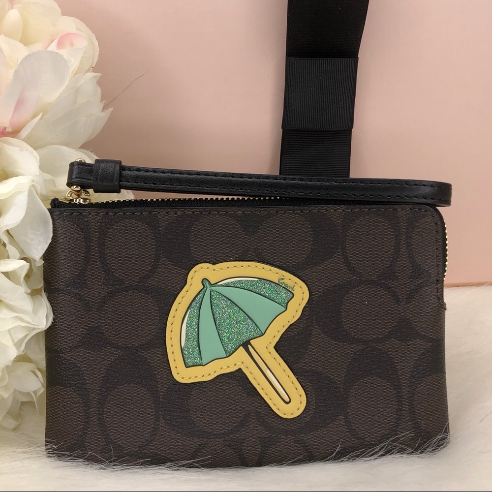 Coach NWT Signature Print Beach Umbrella Wristlet - Picture 2 of 6
